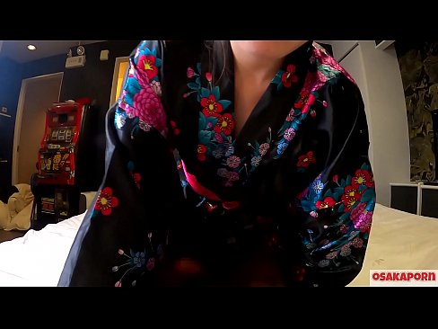 ❤️ فتاة شابة تنكرية تحب ممارسة الجنس مع هزة الجماع مع بخ في فارس وسام. فتاة آسيوية مع كس مشعر وأثداء جميلة بالزي الياباني التقليدي في فيديو للهواة يظهر الاستمناء مع اللعب اللعينة. ساكورا 3 أوساكابورن. ❌❤