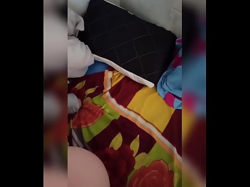 ❤️ زميلتي في السكن تبقى في المنزل بمفردها لأن زوجها يذهب في إجازة وأغتنم الفرصة لمضاجعتها وملء مؤخرتها بالحليب ❌❤